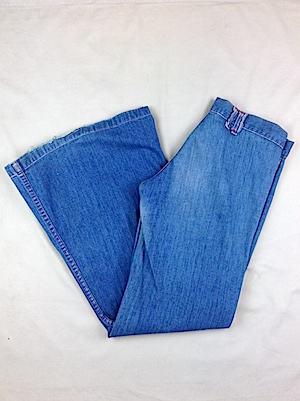 Sazz Vintage Clothing: (31x30) Womens 1970s Jeans! Faded BELL BOTTOMS w/  Red Top Stitching!