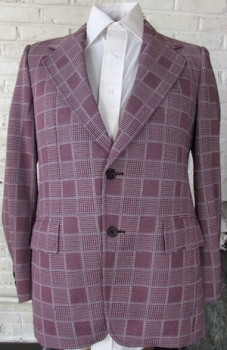 (37) Men's Vintage 70's Blazer. Maroon, Blue and White Checker Plaid!