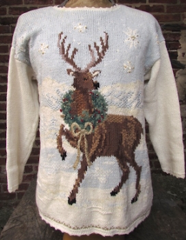 (Mens L) Ugly Xmas Sweater! Reindeer w/ a Wreath in the Snow!