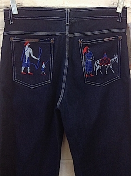 (32x38) Mens Vintage Embroidered Jeans! Scenes of Antiquity, Unhemmed, Never Worn!