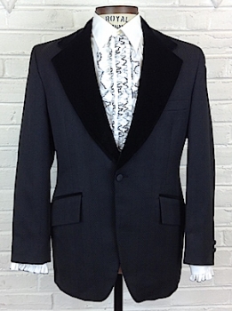 (39, Tall) Mens Vintage 1970s Tuxedo Jacket. Black Texturized, Zig-Zag Striipes W/ Velvet Collar!