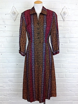 (M) Women's Vintage 60's Shirtwaist Dress. Striped Colorful Animal Print!