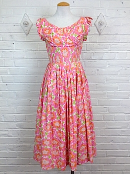 (XS) Women's Vintage 50's Party Dress. Carnation Pink Floral Cotton w/ Rhinestones