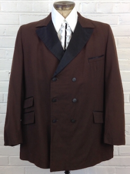 (52) Men's Vintage 1970s Tuxedo Jacket! Double Breasted Brown w/ Black Satin Lapels!