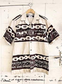 (M) Mens Vintage 1970s Bark Cloth Hawaiian S/S Shirt. Tan & Dark Brown Funky Print. Utility Style!
