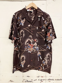 (L/XL) Mens Vintage Hawaiian Shirt. Brown w/ Football Players.