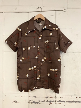 (L) Mens Vintage 70s S/S Disco Shirt. Chocolate Brown w/Deep Red, Tan & Off-White Geometric Pattern.