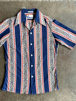 (M) Mens Vintage Disco S/S Shirt. Blue, Red, Off-White & Yellow Striped Paisley Print!