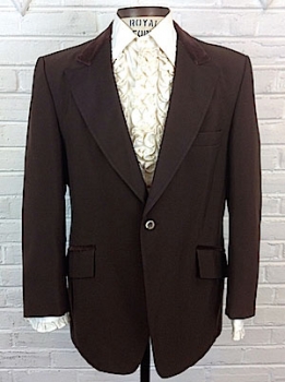 (46) Men's Vintage 70's Tuxedo Jacket. Dark Brown w/ Mocha Brown VELVET Collar