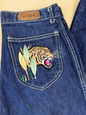 Sazz Vintage Clothing: (28x27) Women's Vintage 80s High Waisted Jeans.  Gitano w/ Tiger Embroidered on pocket!