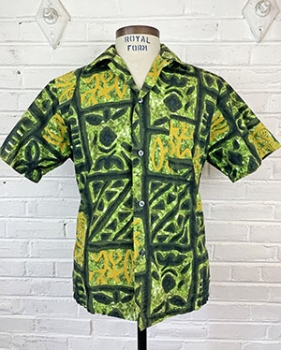 (XL) Mens Vintage 60s/70s Hawaiian Disco shirt. Green & Gold w/ Tribal Print.