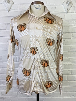 (M/L) Mens Vintage 70s Disco Shirt. Tan & Off-White w/ Orange & Light Brown Fruit!